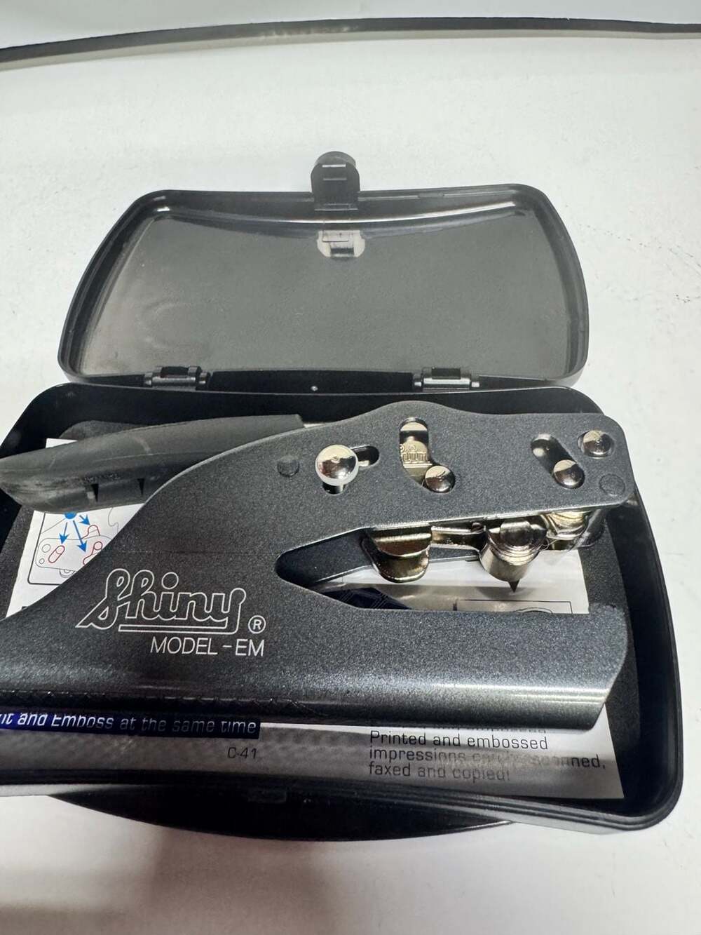 Shiny Model-EM Handheld Embosser with Storage Case - Picture 3 of 4